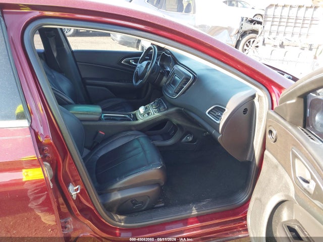 Продажа на аукционе авто 2015 Chrysler 200 C, vin: 1C3CCCCB4FN577276, номер лота: 45082080