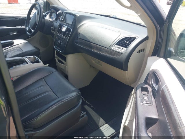 Продажа на аукционе авто 2013 Chrysler Town & Country Touring, vin: 2C4RC1BG2DR792873, номер лота: 45082103