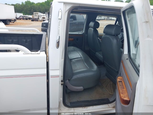 45082114 :رقم المزاد ، 1FTJW35F8TEB28608 vin ، 1996 Ford F350 مزاد بيع