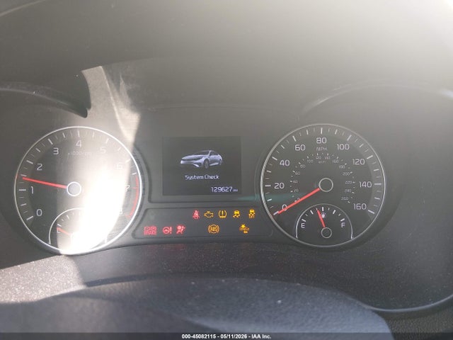 45082115 :رقم المزاد ، 5XXGT4L30LG451645 vin ، 2020 Kia Optima Lx مزاد بيع