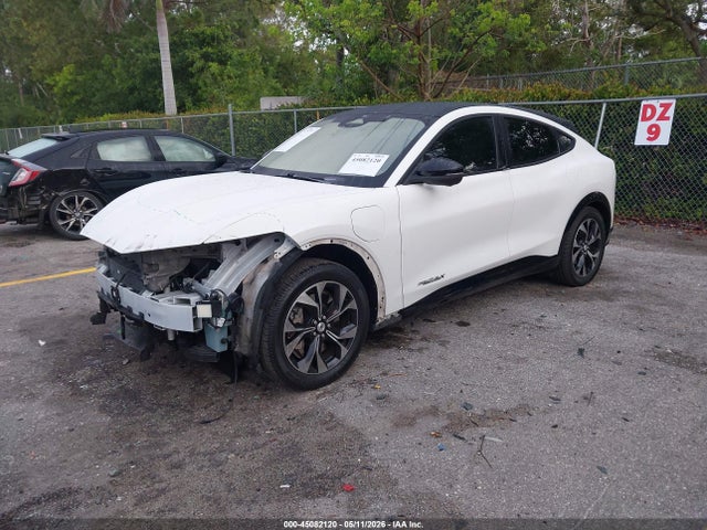 2021 Ford Mustang Mach-e Premium მანქანა იყიდება აუქციონზე, vin: 3FMTK3SUXMMA27553, აუქციონის ნომერი: 45082120