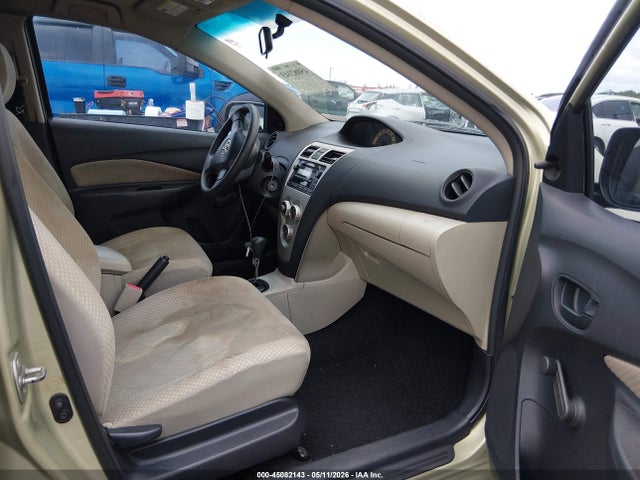 45082143 :رقم المزاد ، JTDBT923484033325 vin ، 2008 Toyota Yaris مزاد بيع