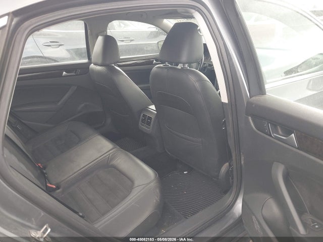 45082153 :رقم المزاد ، 1VWCV7A38FC093516 vin ، 2015 Volkswagen Passat 2.0l Tdi Sel Premium مزاد بيع
