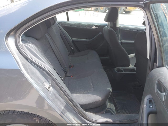 45082177 :رقم المزاد ، 3VW1K7AJ6DM208608 vin ، 2013 Volkswagen Jetta 2.0l S مزاد بيع