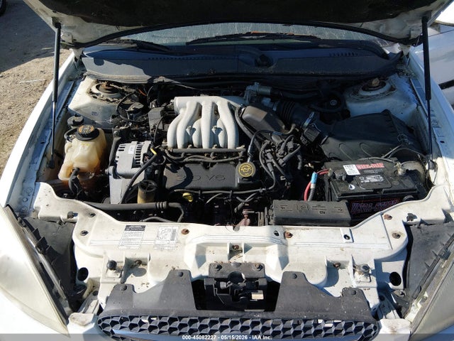 45082227 :رقم المزاد ، 1FAFP55U4YA271315 vin ، 2000 Ford Taurus Ses مزاد بيع