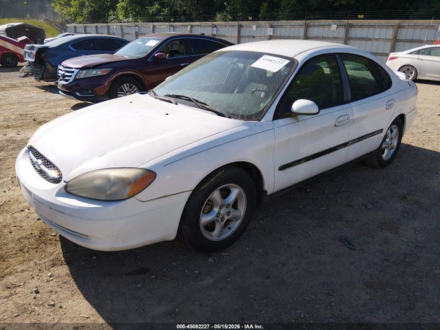 45082227 :رقم المزاد ، 1FAFP55U4YA271315 vin ، 2000 Ford Taurus Ses مزاد بيع
