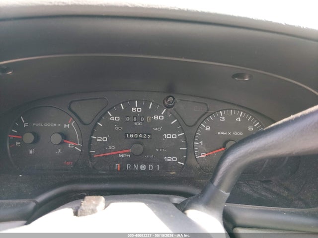 45082227 :رقم المزاد ، 1FAFP55U4YA271315 vin ، 2000 Ford Taurus Ses مزاد بيع