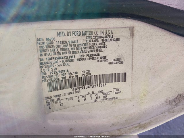 45082227 :رقم المزاد ، 1FAFP55U4YA271315 vin ، 2000 Ford Taurus Ses مزاد بيع