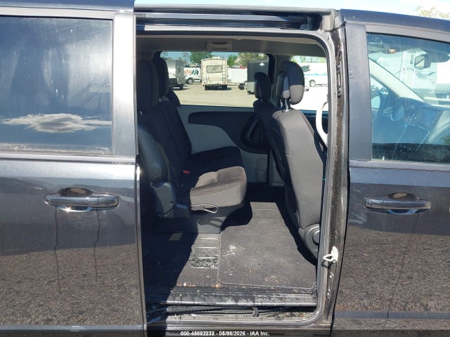 Продаж на аукціоні авто 2018 Dodge Grand Caravan Se, vin: 2C4RDGBGXJR318620, номер лоту: 45082232