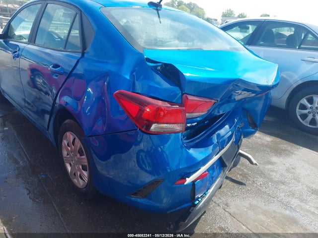 2022 Kia Rio S მანქანა იყიდება აუქციონზე, vin: 3KPA24AD0NE449829, აუქციონის ნომერი: 45082241