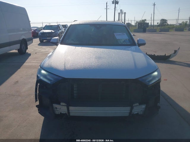 Auction sale of the 2022 Audi Q7 Prestige 55 Tfsi Quattro Tiptronic, vin: WA1VXBF77ND013677, lot number: 45082245