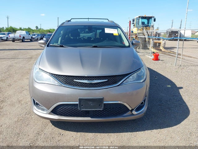 Продаж на аукціоні авто 2018 Chrysler Pacifica Touring L, vin: 2C4RC1BG4JR219050, номер лоту: 45082248