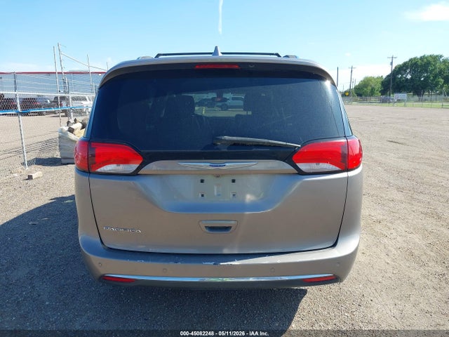Продаж на аукціоні авто 2018 Chrysler Pacifica Touring L, vin: 2C4RC1BG4JR219050, номер лоту: 45082248