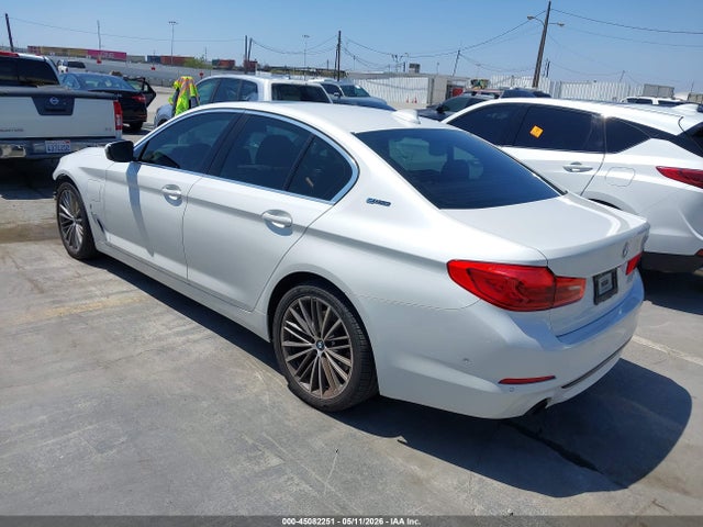 WBAJA9C54KB253971 BMW 530e Iperformance