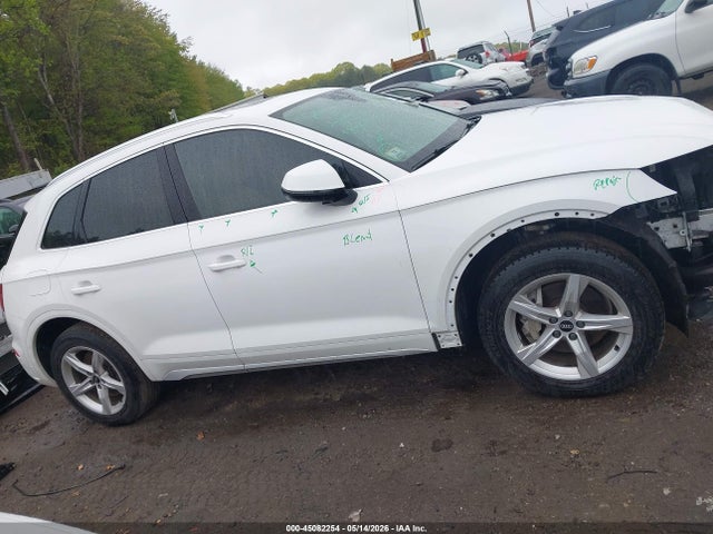 Aukcja sprzedaży 2021 Audi Q5 Premium 45 Tfsi Quattro S Tronic, vin: WA1AAAFY0M2021651, numer aukcji: 45082254