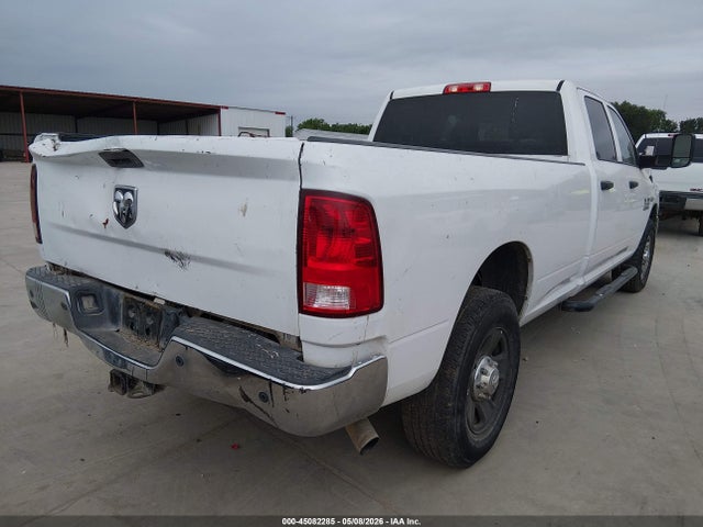 45082285 :رقم المزاد ، 3C6UR4HJ8JG247718 vin ، 2018 Ram 2500 Tradesman  4x2 8' Box مزاد بيع