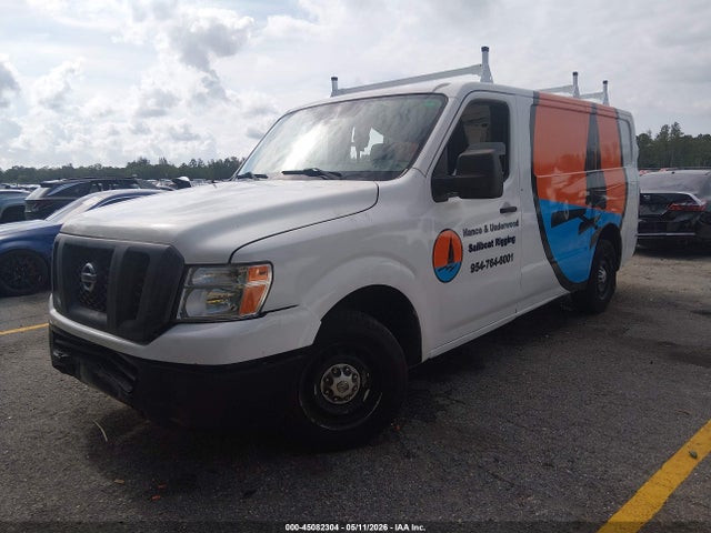 45082304 :رقم المزاد ، 1N6BF0KL6FN809235 vin ، 2015 Nissan Nv Cargo Nv1500 S V6 مزاد بيع