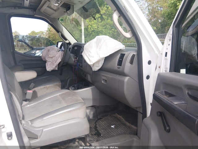 45082304 :رقم المزاد ، 1N6BF0KL6FN809235 vin ، 2015 Nissan Nv Cargo Nv1500 S V6 مزاد بيع