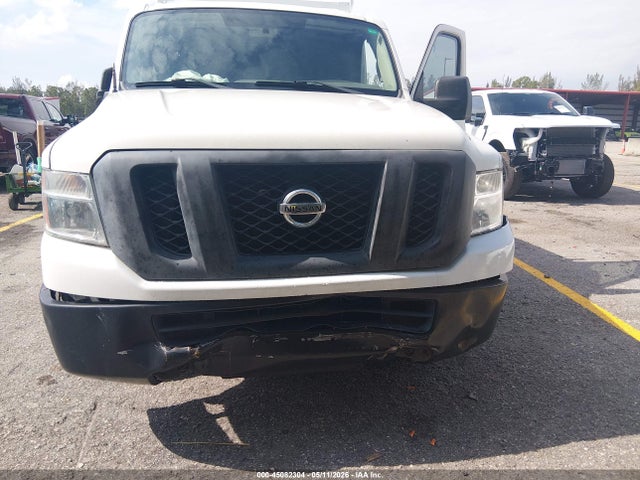 45082304 :رقم المزاد ، 1N6BF0KL6FN809235 vin ، 2015 Nissan Nv Cargo Nv1500 S V6 مزاد بيع