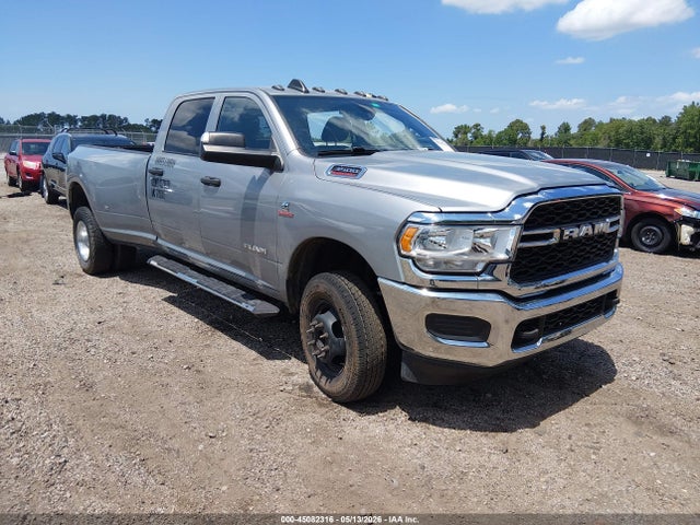 45082316 :رقم المزاد ، 3C63RRGL5NG293430 vin ، 2022 Ram 3500 Tradesman  4x4 8' Box مزاد بيع