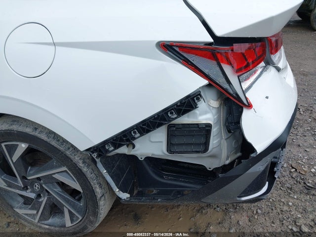 2024 Hyundai Elantra Limited მანქანა იყიდება აუქციონზე, vin: KMHLP4DG8RU744969, აუქციონის ნომერი: 45082337