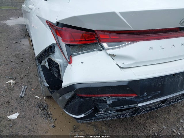 2024 Hyundai Elantra Limited მანქანა იყიდება აუქციონზე, vin: KMHLP4DG8RU744969, აუქციონის ნომერი: 45082337