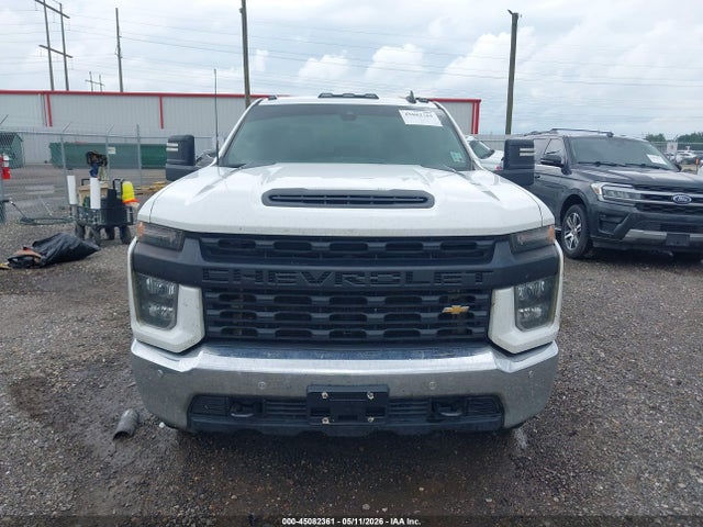 45082361 :رقم المزاد ، 1GC4YSEY6MF119484 vin ، 2021 Chevrolet Silverado 3500hd 4wd  Long Bed Wt مزاد بيع