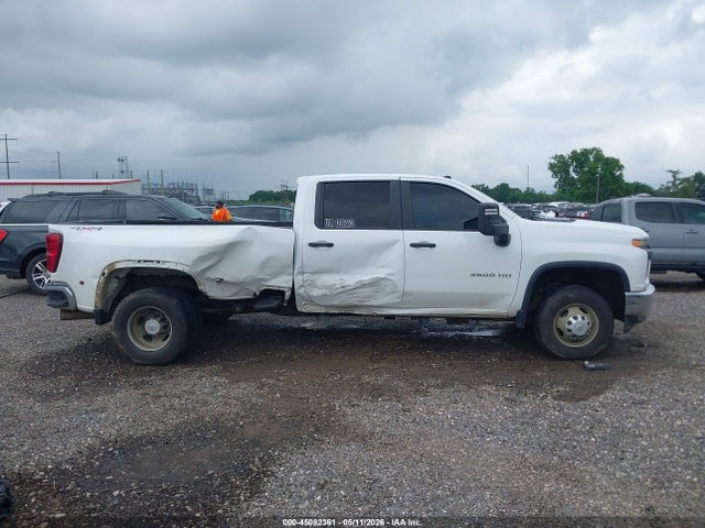 45082361 :رقم المزاد ، 1GC4YSEY6MF119484 vin ، 2021 Chevrolet Silverado 3500hd 4wd  Long Bed Wt مزاد بيع