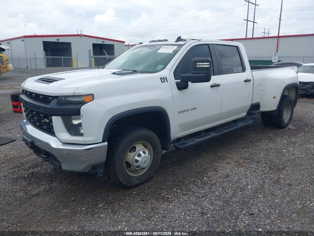 45082361 :رقم المزاد ، 1GC4YSEY6MF119484 vin ، 2021 Chevrolet Silverado 3500hd 4wd  Long Bed Wt مزاد بيع