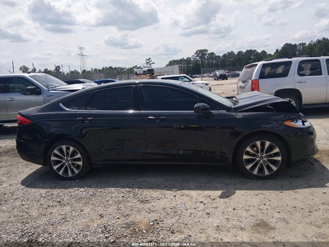 45082371 :رقم المزاد ، 3FA6P0T91LR190272 vin ، 2020 Ford Fusion Se مزاد بيع