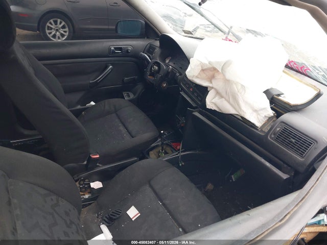 Продажа на аукционе авто 1999 Volkswagen Golf Gl Tdi, vin: WVWBF31J3XW576771, номер лота: 45082407