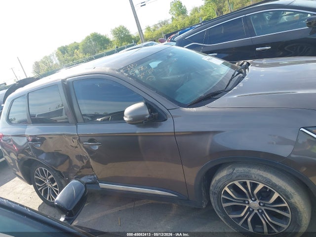 Продаж на аукціоні авто 2016 Mitsubishi Outlander Se, vin: JA4AD3A3XGZ013888, номер лоту: 45082413
