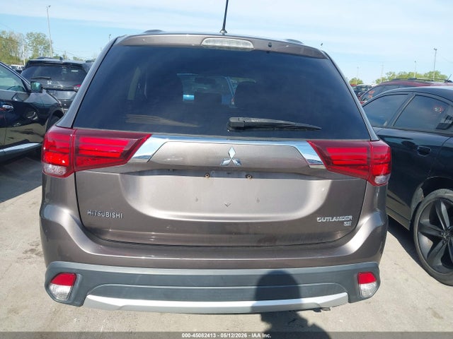 Продаж на аукціоні авто 2016 Mitsubishi Outlander Se, vin: JA4AD3A3XGZ013888, номер лоту: 45082413