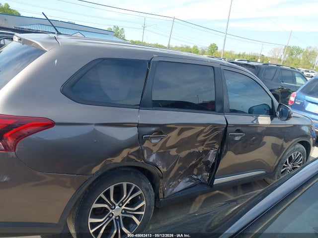 Продаж на аукціоні авто 2016 Mitsubishi Outlander Se, vin: JA4AD3A3XGZ013888, номер лоту: 45082413
