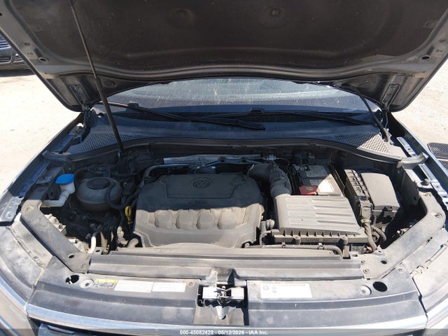 3VV4B7AX0JM195789 Volkswagen Tiguan 2.0t Sel Premium