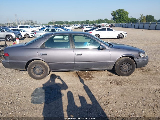 Aukcja sprzedaży 1998 Toyota Camry Le, vin: 4T1BG22K2WU283335, numer aukcji: 45082447