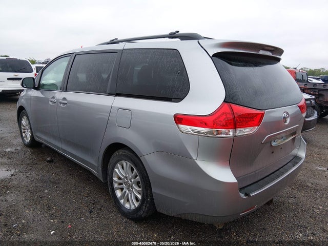 Aukcja sprzedaży 2012 Toyota Sienna Xle V6 8 Passenger, vin: 5TDYK3DC4CS262480, numer aukcji: 45082478