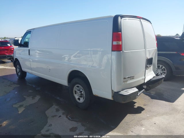 Chevrolet Express 3500 Work Van 2014 1GCZGUCG5E1157060 Image 3