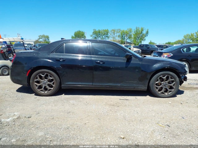 2015 Chrysler 300 300s მანქანა იყიდება აუქციონზე, vin: 2C3CCAGG4FH923068, აუქციონის ნომერი: 45082517