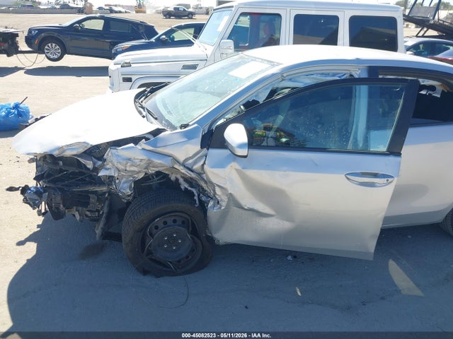 Toyota COROLLA LE 2019 5YFBURHE4KP891856 Image 19
