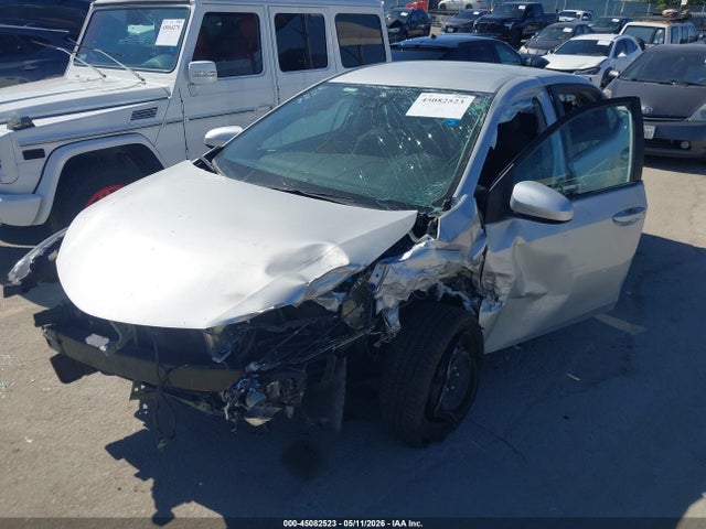 Toyota COROLLA LE 2019 5YFBURHE4KP891856 Image 2