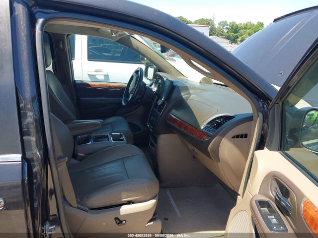 2015 Chrysler Town & Country Touring-l მანქანა იყიდება აუქციონზე, vin: 2C4RC1CG5FR699847, აუქციონის ნომერი: 45082558