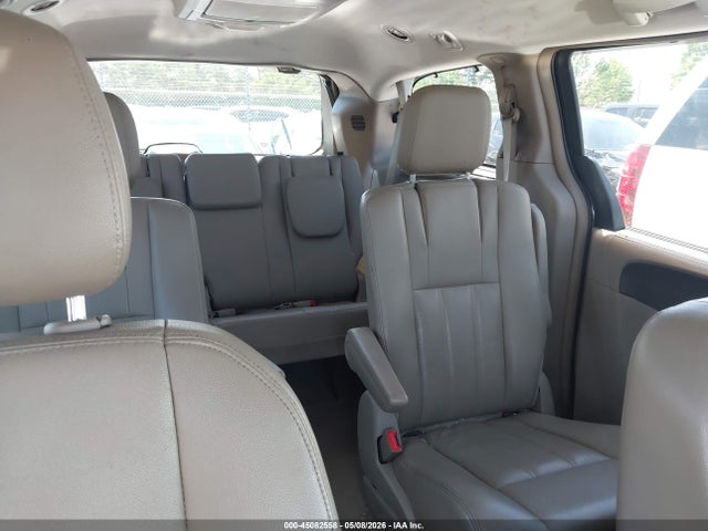 2015 Chrysler Town & Country Touring-l მანქანა იყიდება აუქციონზე, vin: 2C4RC1CG5FR699847, აუქციონის ნომერი: 45082558
