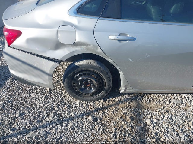 45082562 :رقم المزاد ، 1G1ZD5ST4JF267388 vin ، 2018 Chevrolet Malibu Lt مزاد بيع