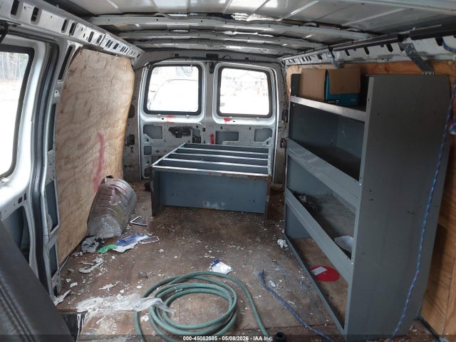 45082585 :رقم المزاد ، 1GTHG39V271134625 vin ، 2007 Gmc Savana Work Van مزاد بيع