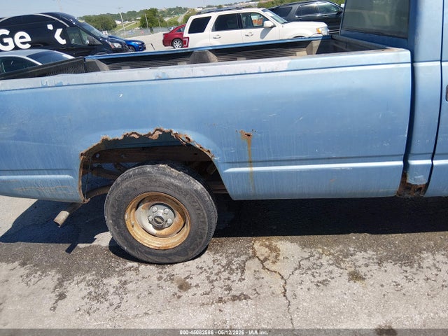 Продаж на аукціоні авто 1996 Chevrolet Gmt-400 C1500, vin: 1GCEC14W6TZ177198, номер лоту: 45082586