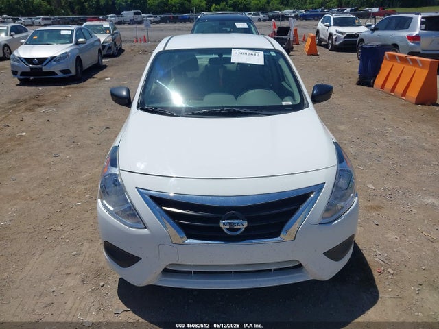 2015 Nissan Versa 1.6 Sv მანქანა იყიდება აუქციონზე, vin: 3N1CN7AP1FL800405, აუქციონის ნომერი: 45082612