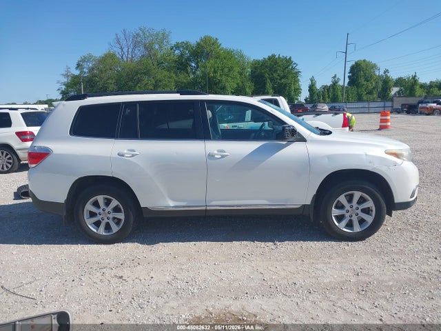 Продаж на аукціоні авто 2013 Toyota Highlander Se V6, vin: 5TDBK3EHXDS201183, номер лоту: 45082632