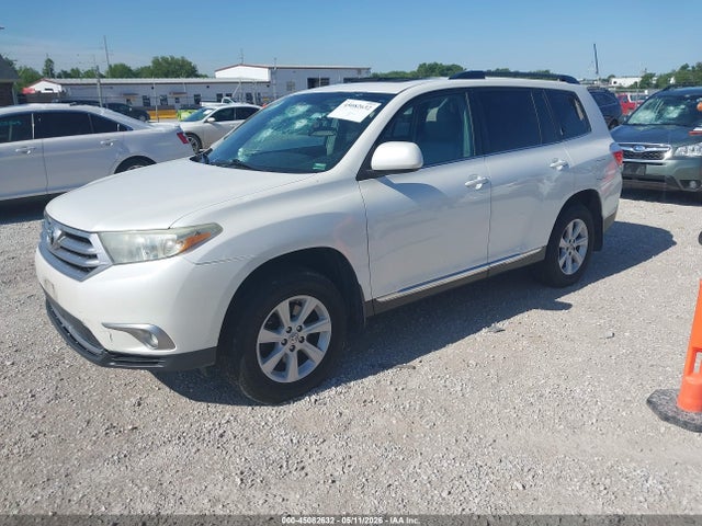 Продаж на аукціоні авто 2013 Toyota Highlander Se V6, vin: 5TDBK3EHXDS201183, номер лоту: 45082632