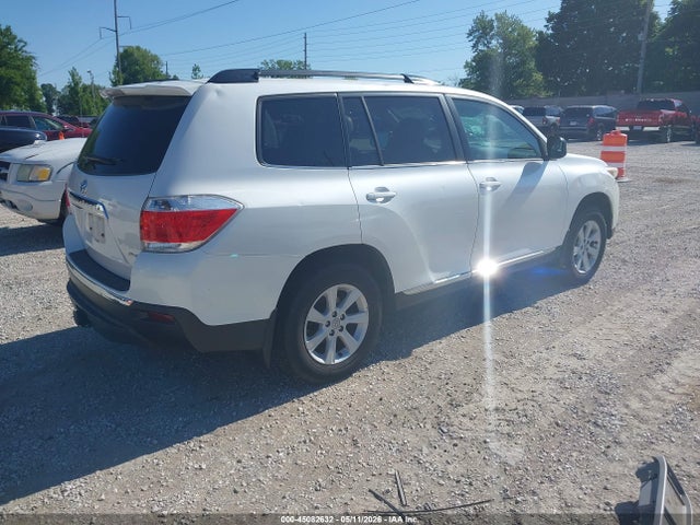 Продаж на аукціоні авто 2013 Toyota Highlander Se V6, vin: 5TDBK3EHXDS201183, номер лоту: 45082632